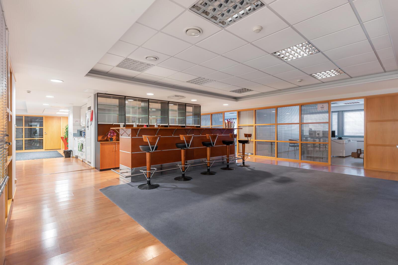 Mekaanikonkatu 9, 700m2, 2. kerros, Toimistotila