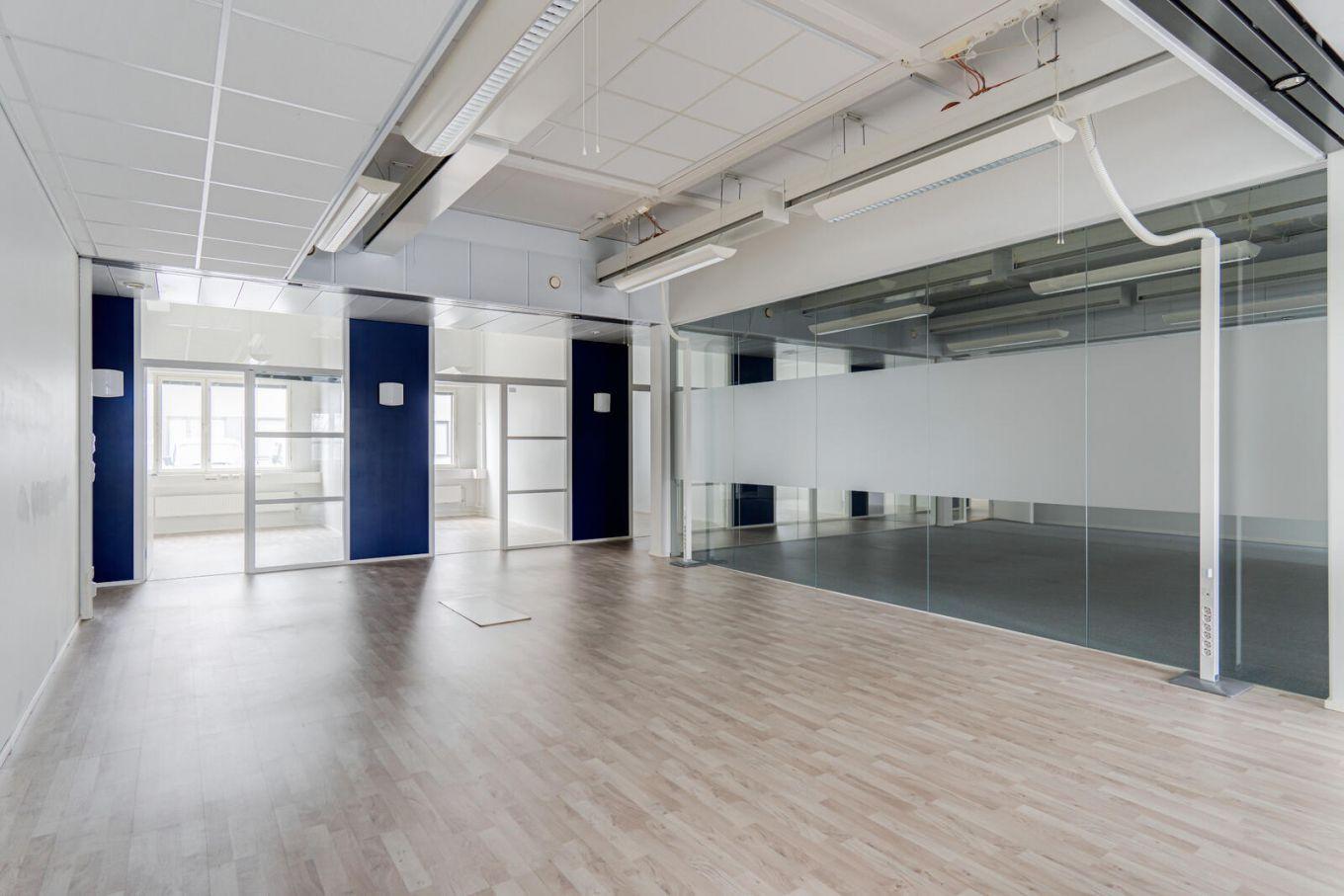 Ansatie 6a, 620m2, 2. kerros, Toimistotila