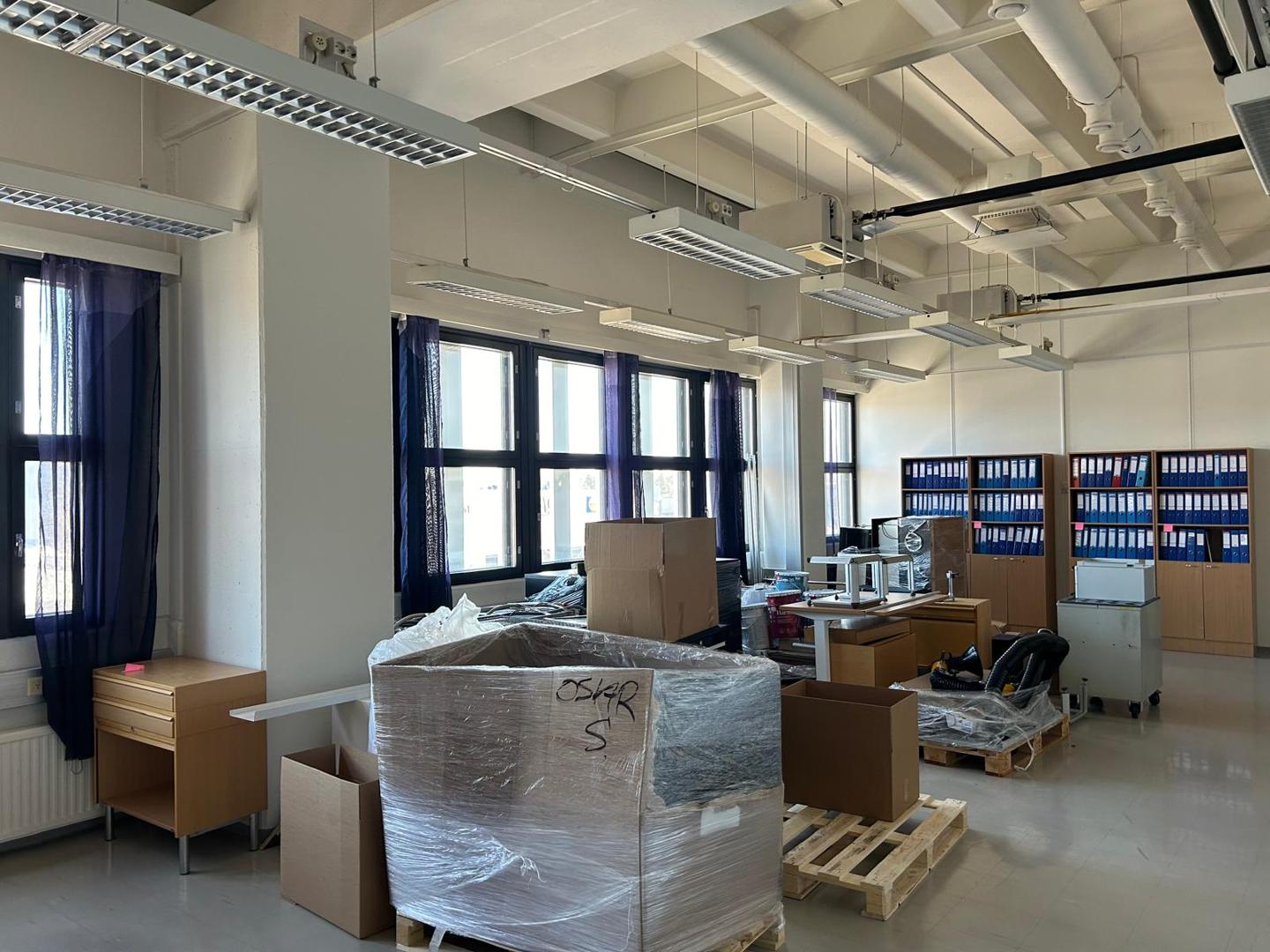 Laippatie 1, 2400m2, 3. kerros, Varastotila