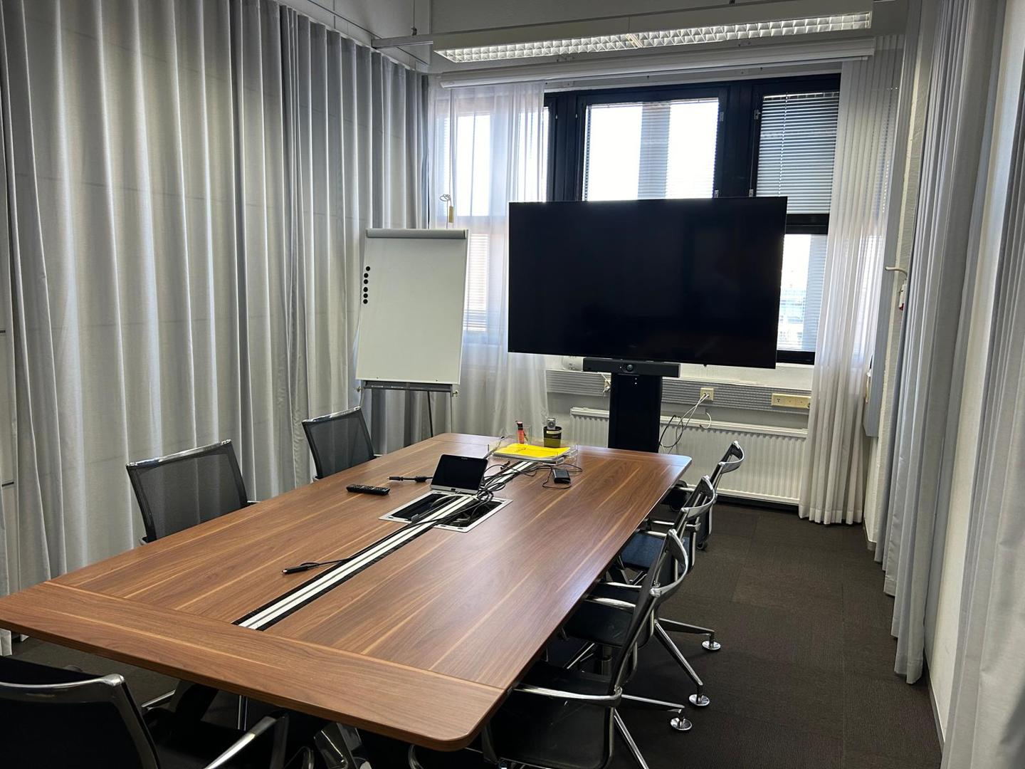 Laippatie 1, 2400m2, 3. kerros, Varastotila