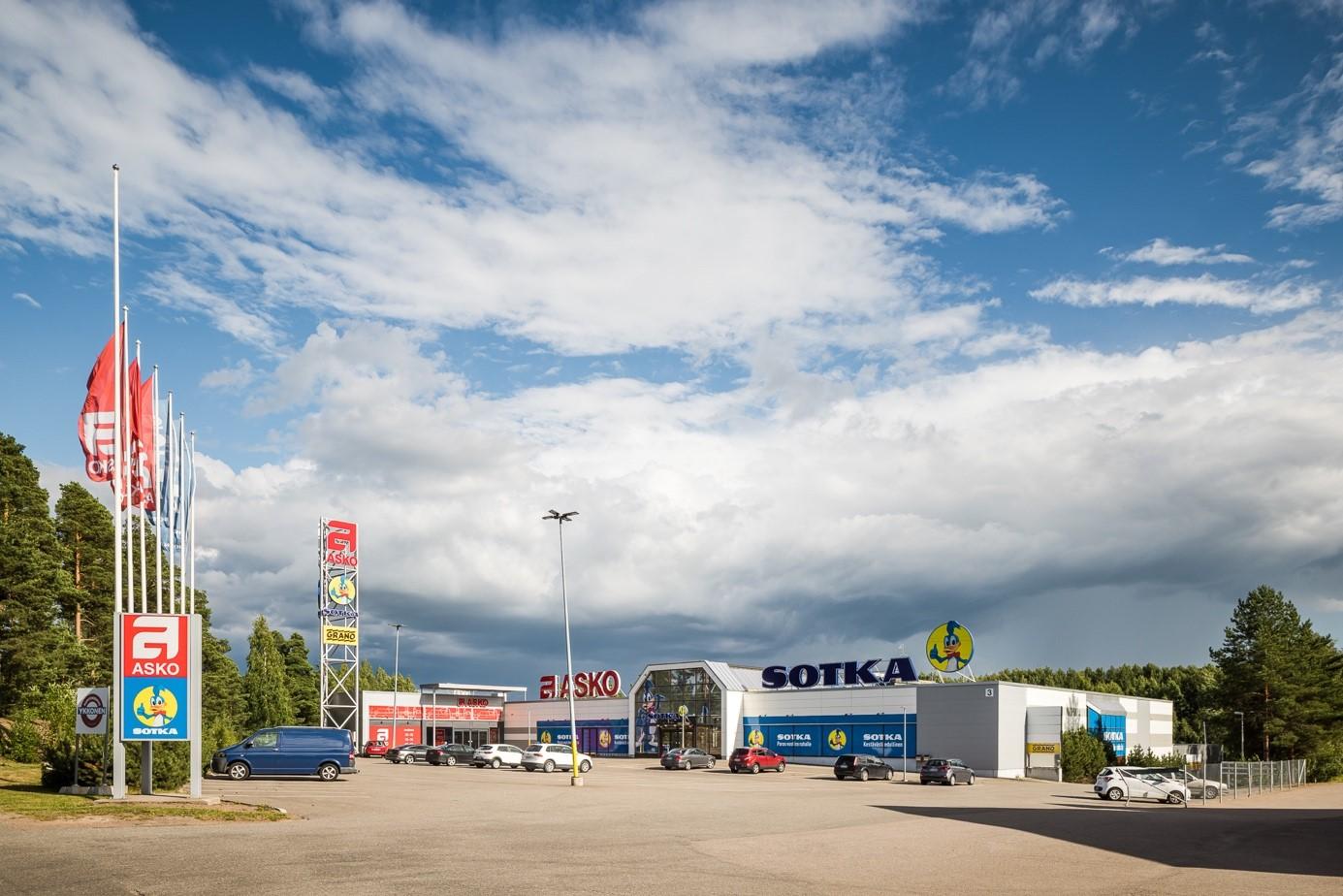 Lehtikaari 3 KOUVOLA, 1743m2, Pohjakerros, Liiketila