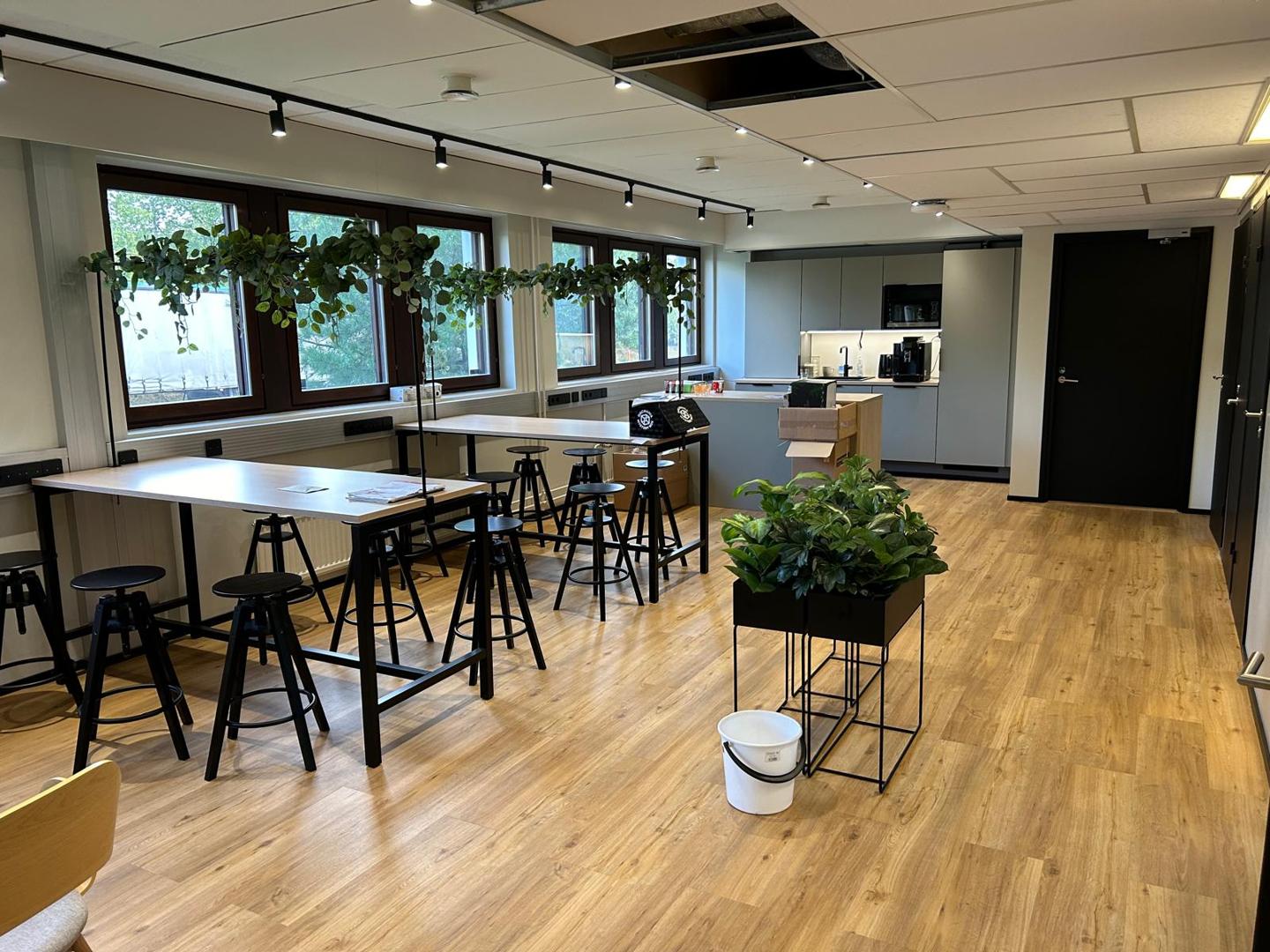 Etu-Hankkion katu 18 TAMPERE, 2410m2, Katutaso, Varastotila