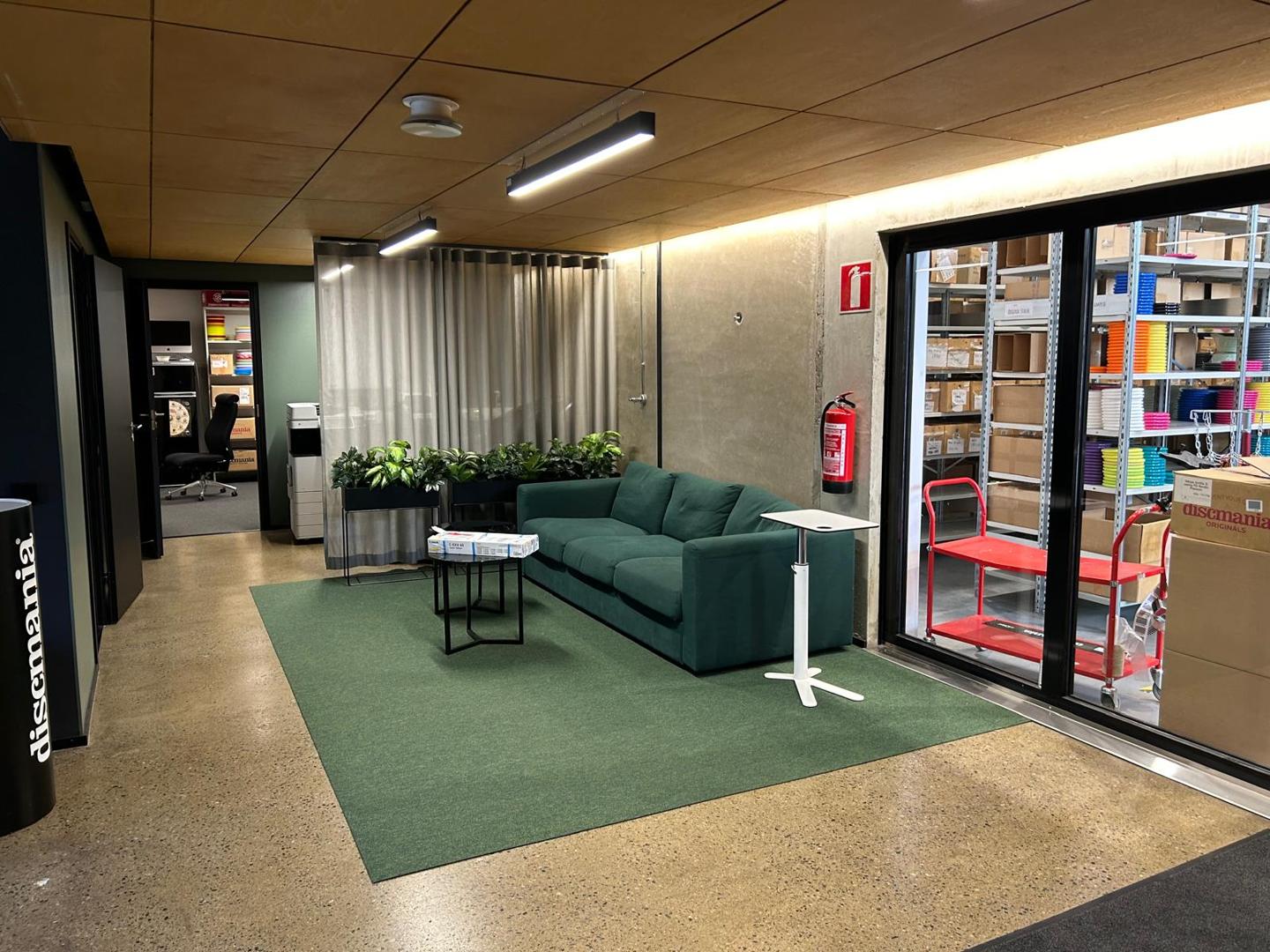 Etu-Hankkion katu 18 TAMPERE, 2410m2, Katutaso, Varastotila