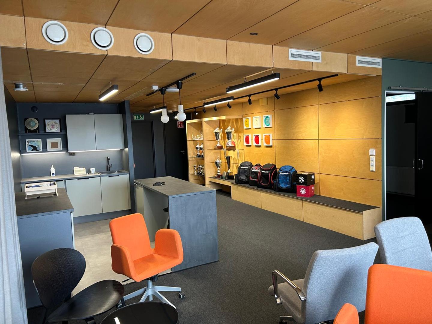 Etu-Hankkion katu 18 TAMPERE, 2410m2, Katutaso, Varastotila