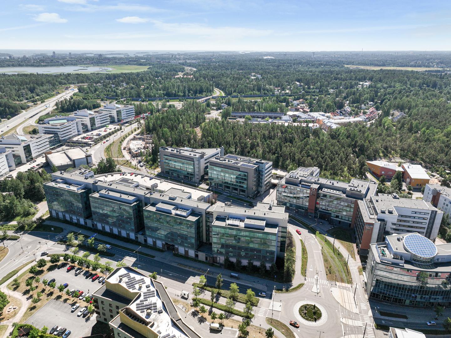 Linnoitustie 2 B, 1011m2, 5. kerros, Toimistotila