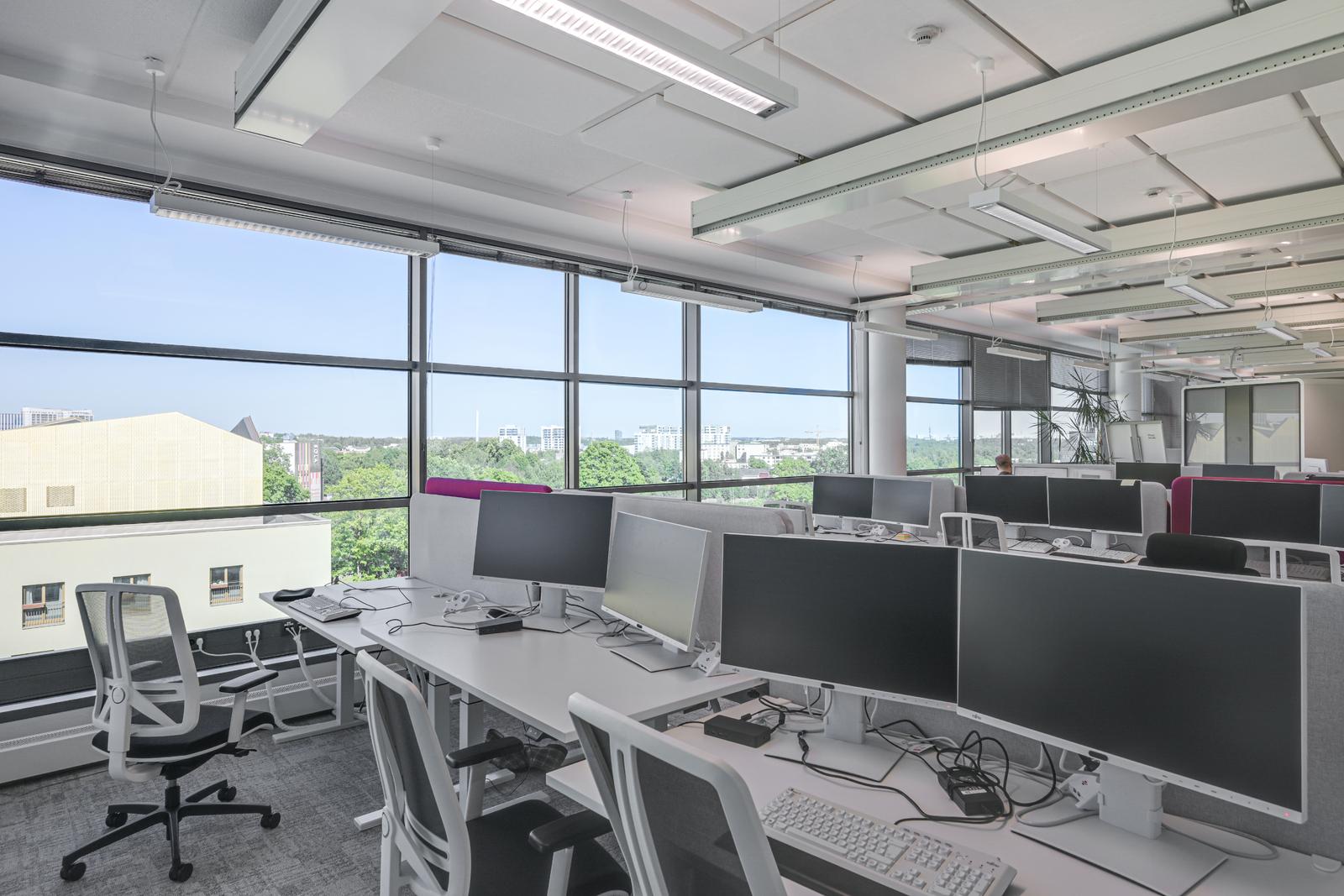 Linnoitustie 2 B, 1011m2, 5. kerros, Toimistotila