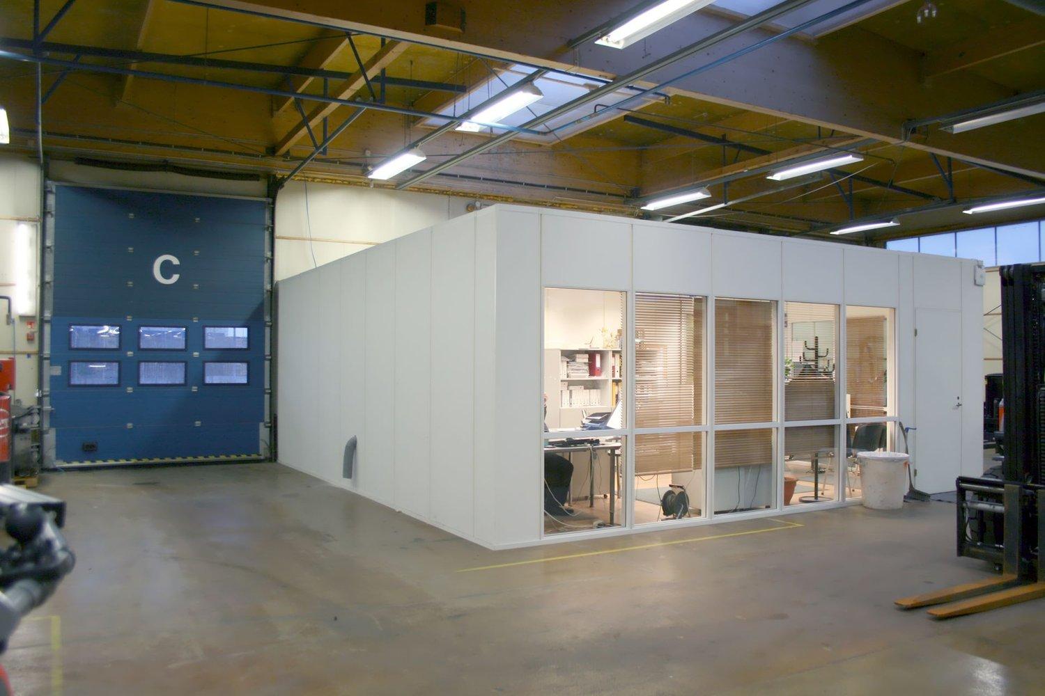 Minkkikatu 1-3 JÄRVENPÄÄ, 1320m2, Maantaso, Varastotila
