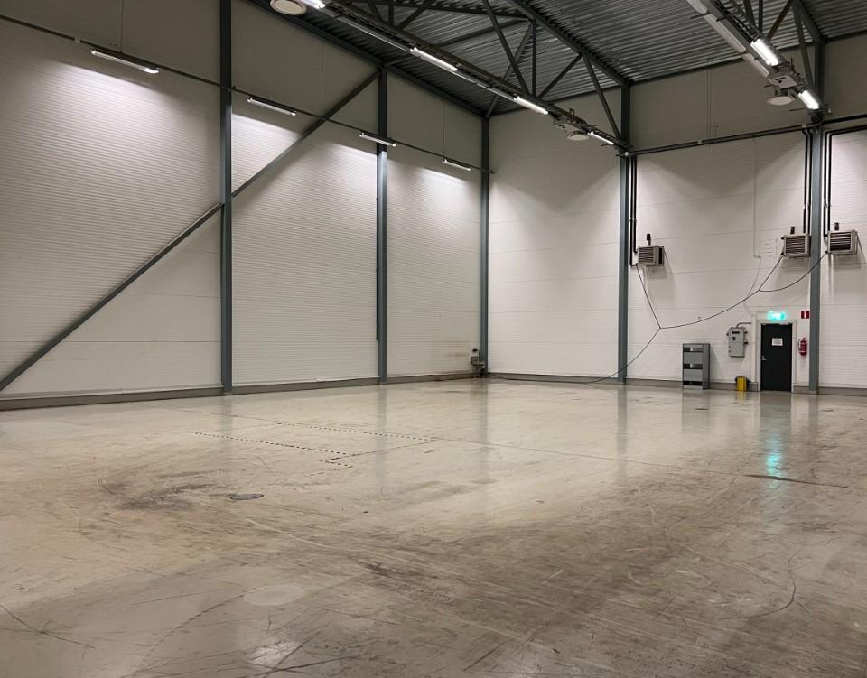Vesalantie 14, 1000m2, , Varastotila