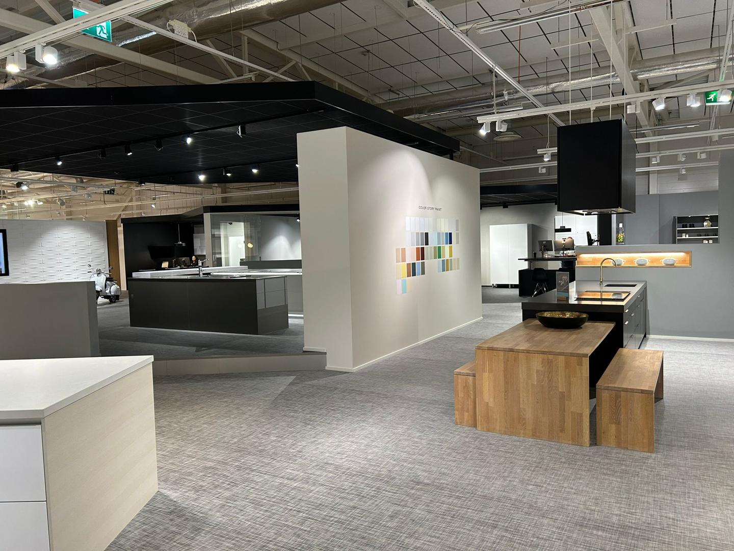 Martinkuja 10, 1500m2, Katutaso, Liiketila