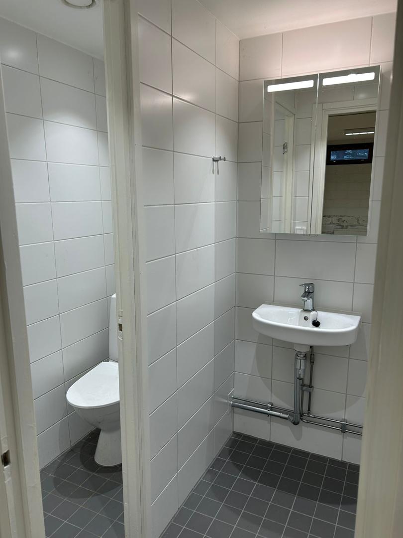 Alaportti 1, 101m2, Katutaso, Liiketila