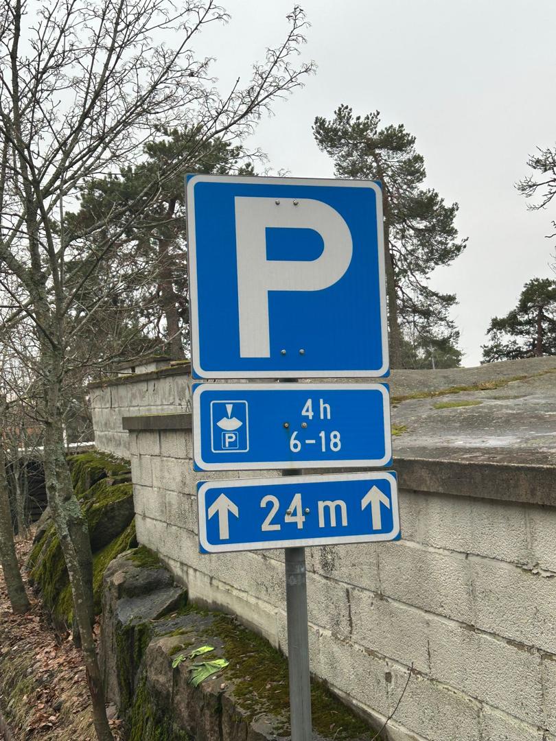 Alaportti 1, 101m2, Katutaso, Liiketila
