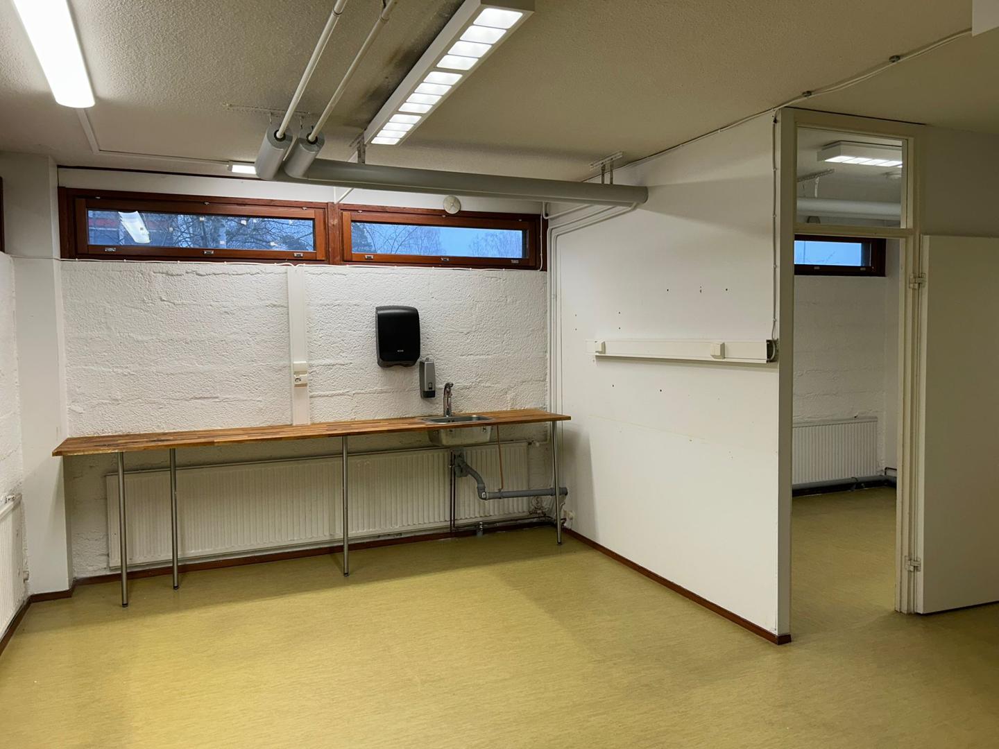 Alaportti 1, 81m2, Katutaso, Liiketila