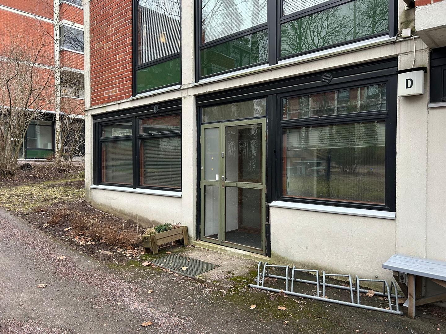 Alaportti 1, 81m2, Katutaso, Liiketila