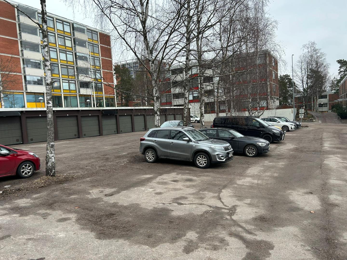 Alaportti 1, 81m2, Katutaso, Liiketila