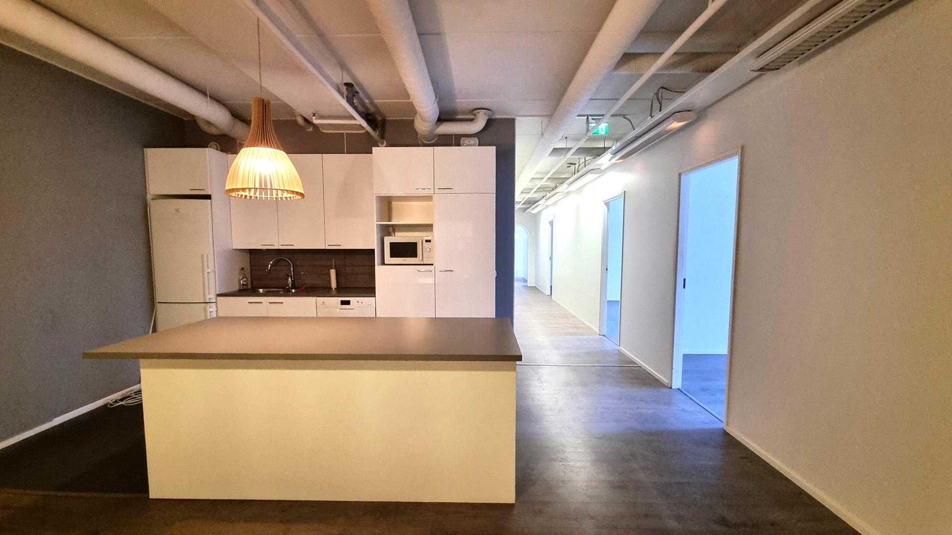 Vanha Talvitie 11, 216m2, 3. kerros, Toimistotila