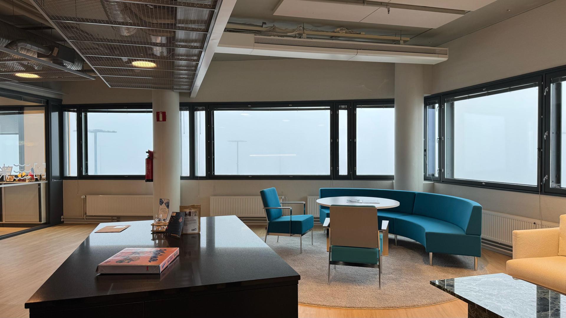 Komentosilta 1, 391m2, 3. kerros, Toimistotila