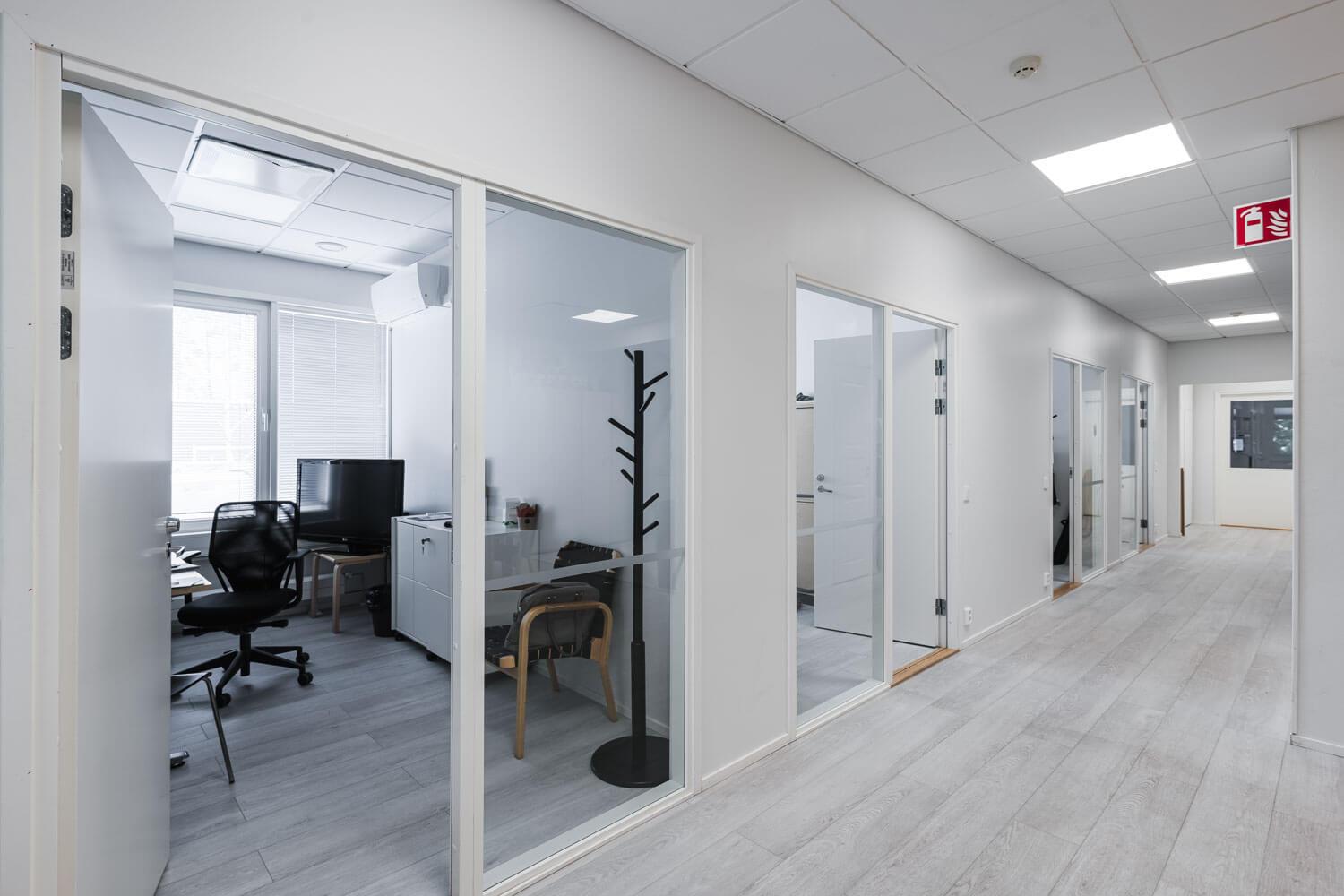 Kiilaniityntie 1, 3230m2, Koko rakennus, Toimistotila