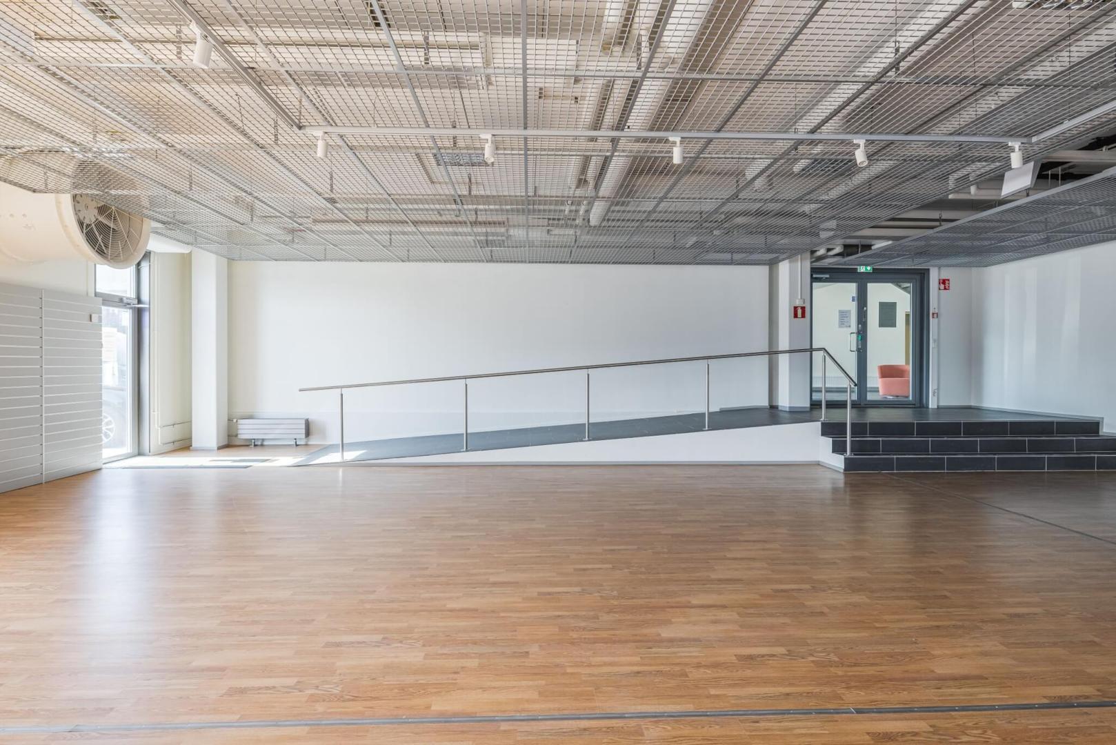 Ansatie 4, 706m2, 1. kerros, Liiketila