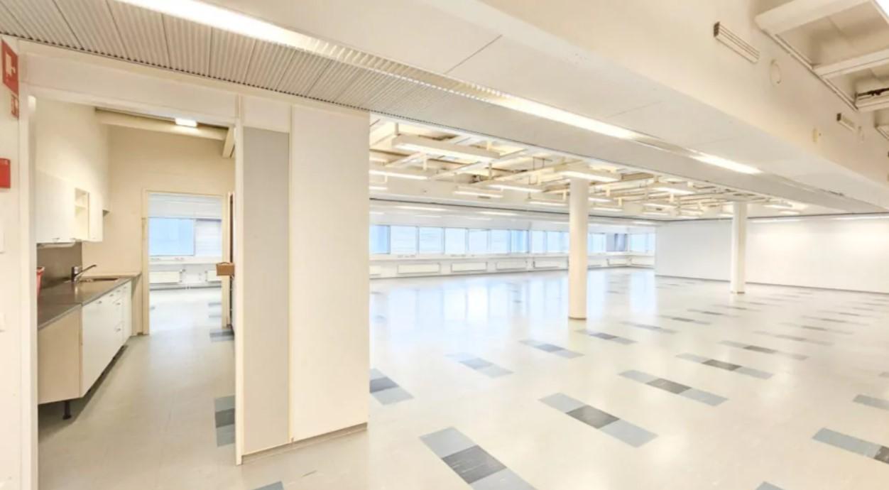 Lentäjäntie 1, 730m2, 3. kerros, Toimistotila
