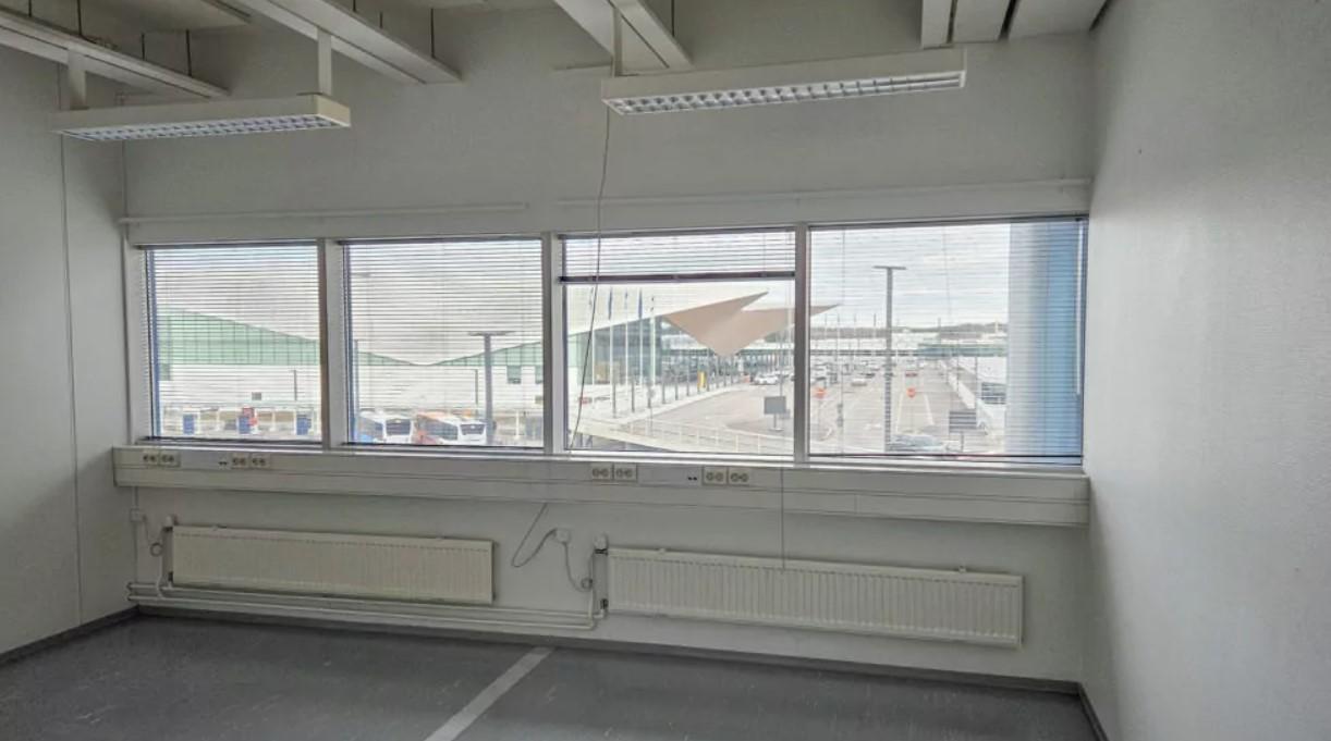 Lentäjäntie 1, 730m2, 3. kerros, Toimistotila