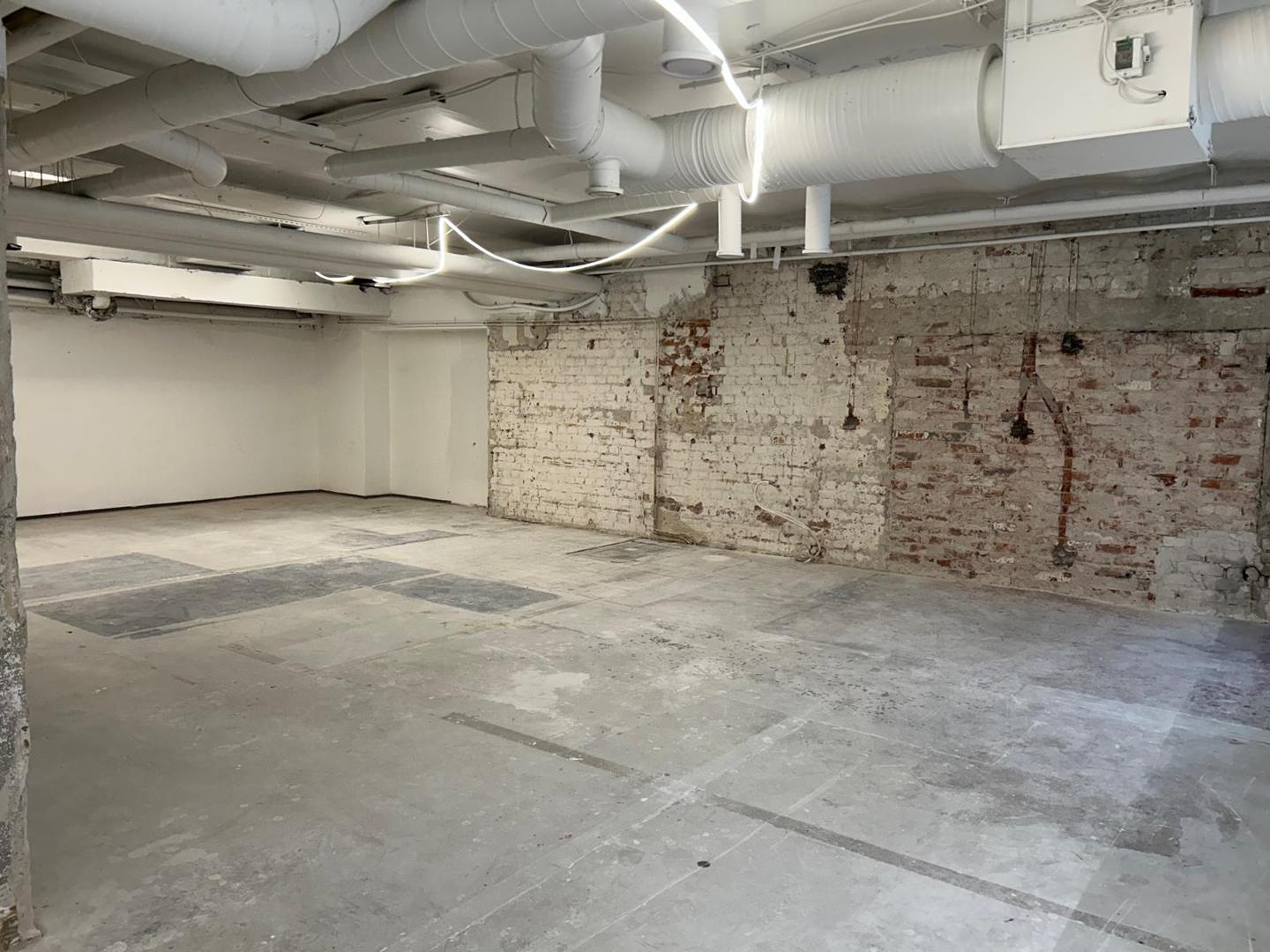 Pursimiehenkatu 26, 170m2, Katutaso, Liiketila