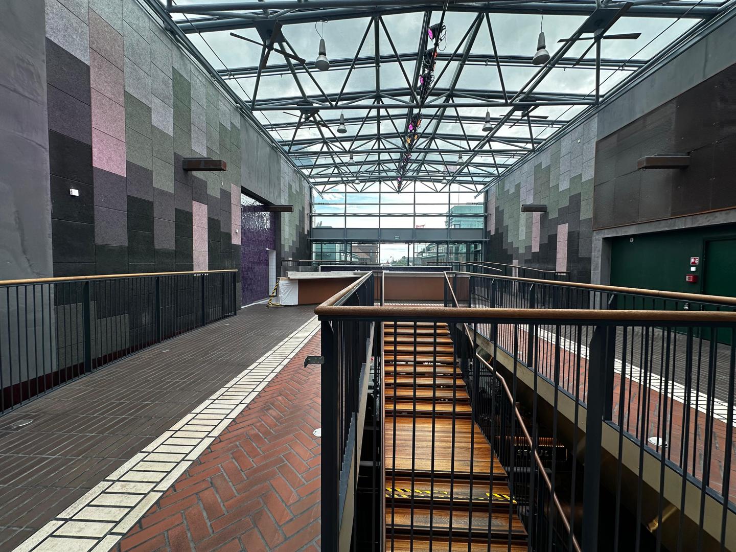 Urho Kekkosen katu 1, 200m2, 5. kerros, Ravintolatila