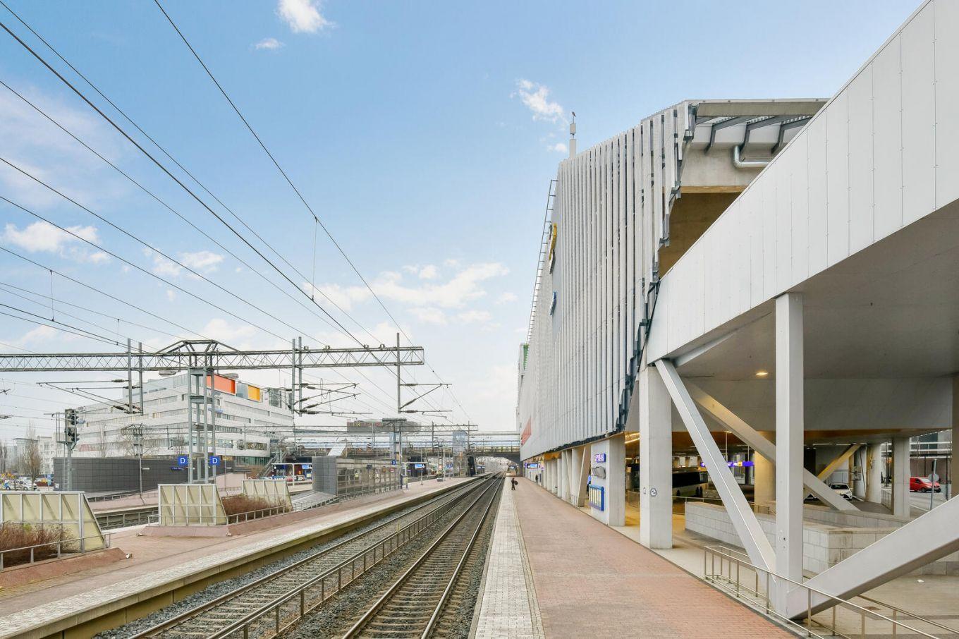 Ratatie 11, 4000m2, Useita kerroksia, Toimistotila
