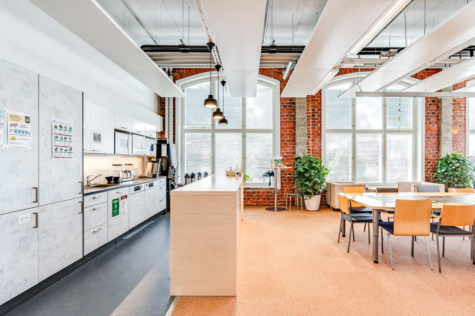Kelloportinkatu 1 B TAMPERE, 927m2, 3. kerros, Toimistotila