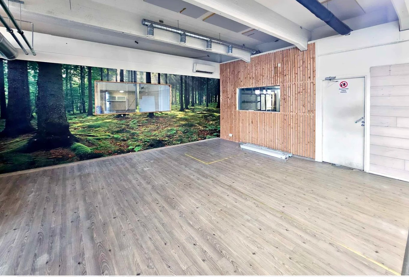 Valokaari 10, 425m2, 1. kerros, Varastotila