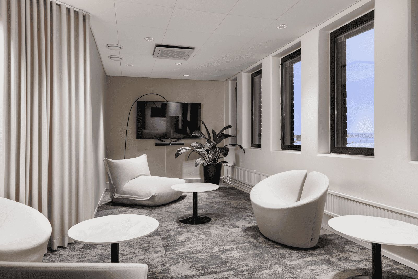 Hermannin Rantatie 10, 229m2, 4. kerros, Toimistotila