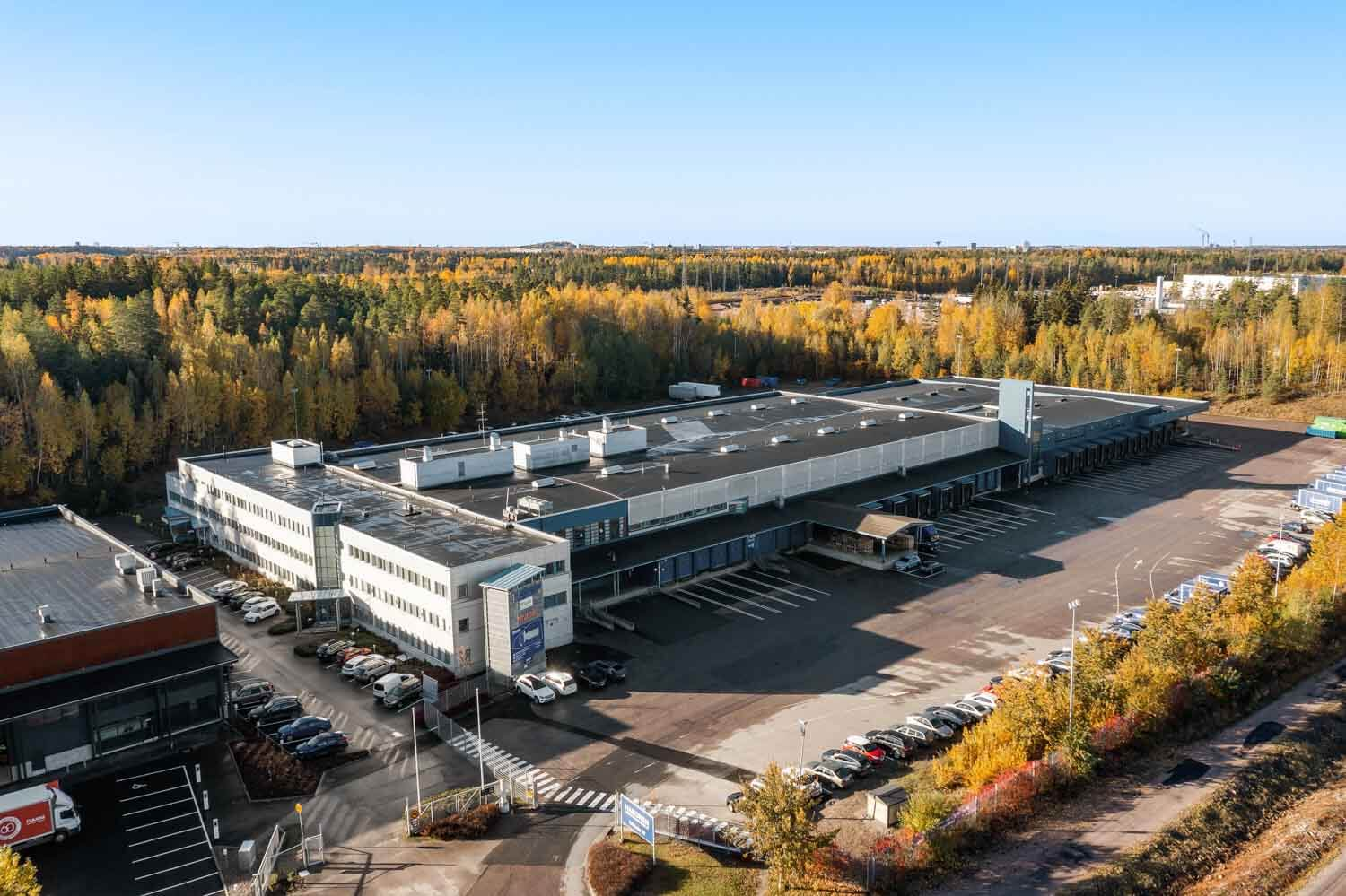 Tulkintie 29, 4324m2, Useita kerroksia, Toimistotila