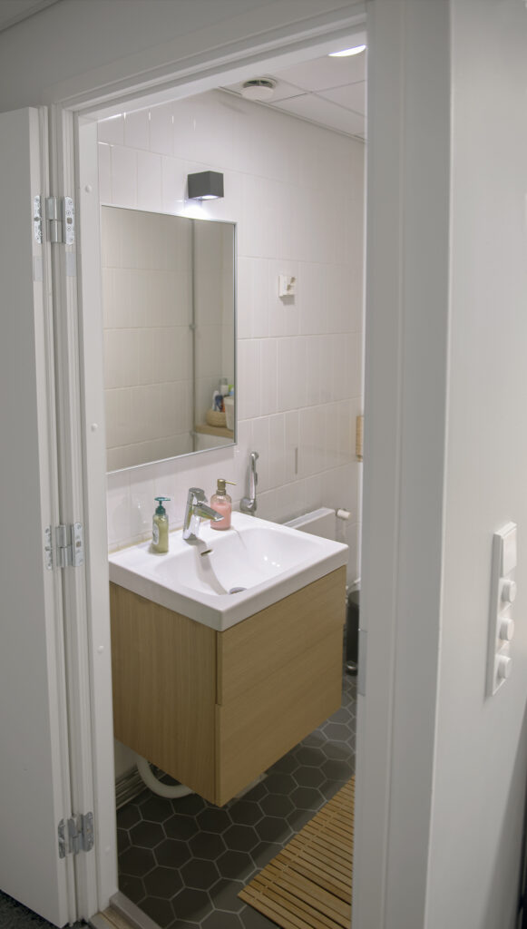 Urho Kekkosen katu 4-6, 180m2, 4. kerros, Toimistotila