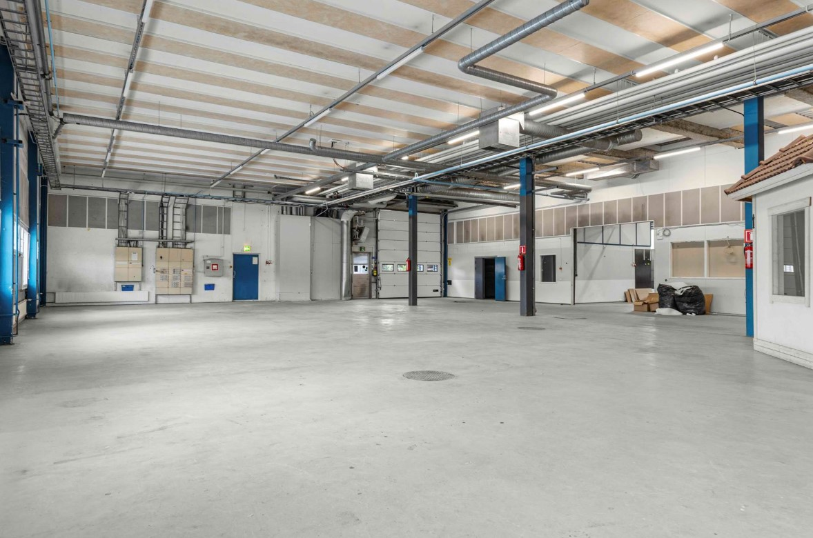 Postitorvenkatu 14 TAMPERE, 911m2, , Varastotila