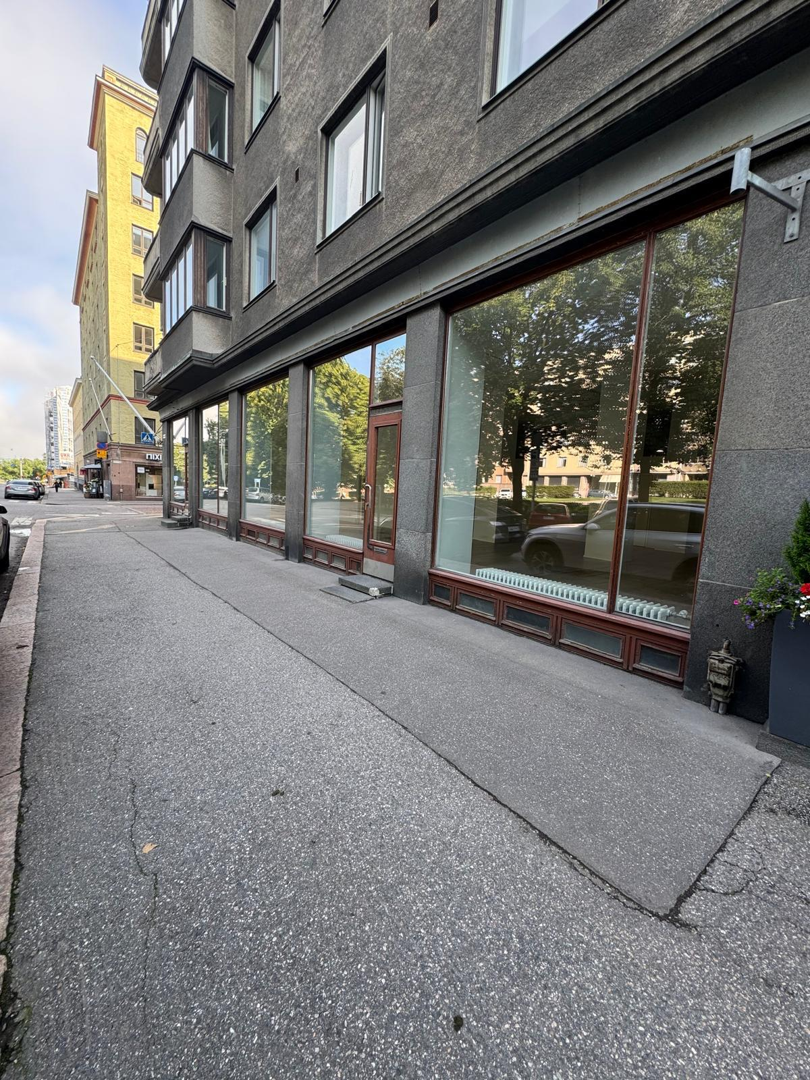 Eteläinen Hesperiankatu 8, 250m2, Katutaso, Liiketila