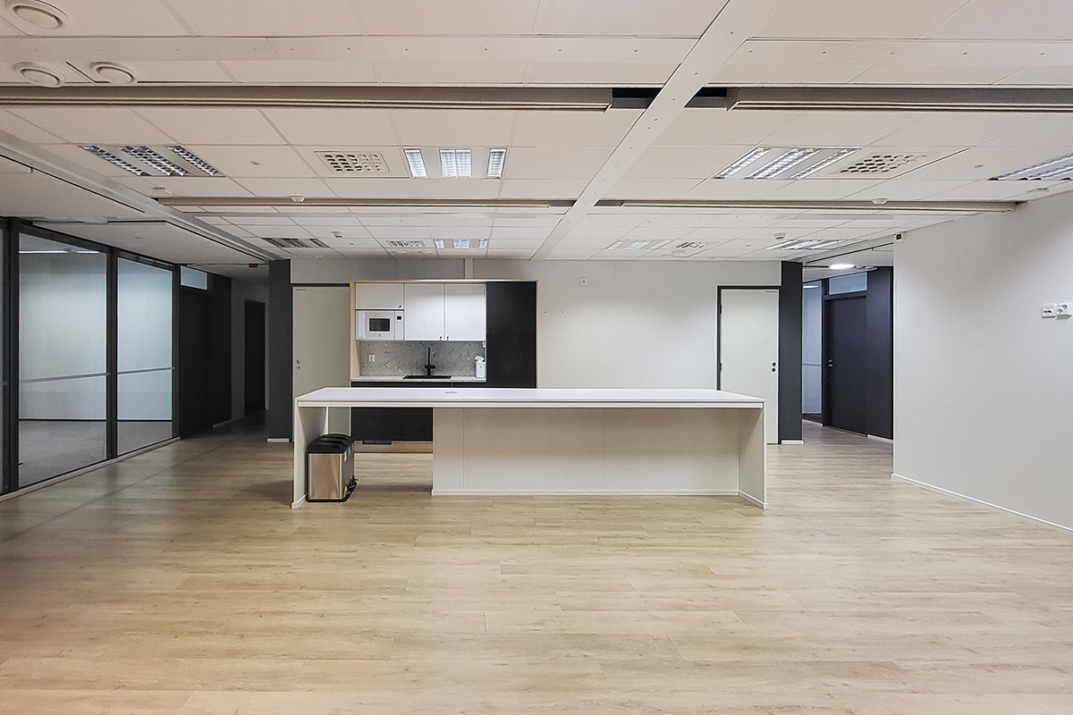 Tekniikantie 12, 370m2, 3. kerros, Toimistotila