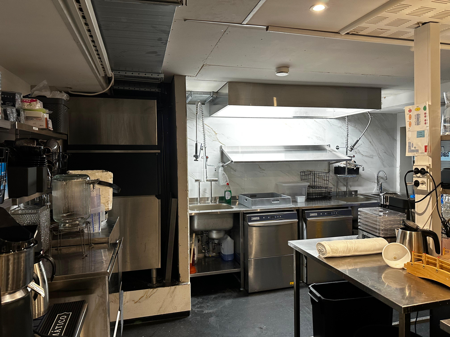 Eteläesplanadi 12, 640m2, Katutaso, Liiketila