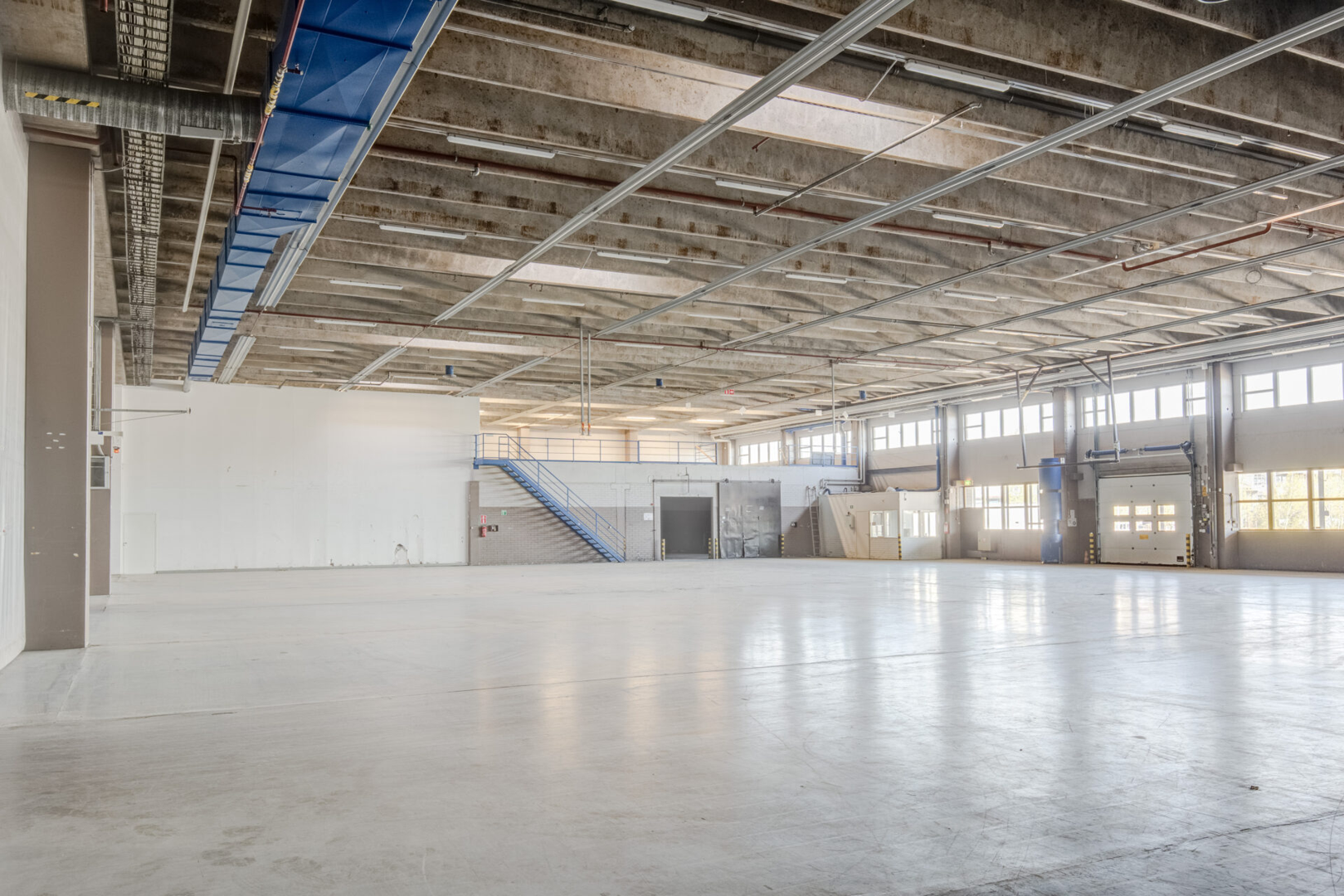 Pakkalantie 19, 3629m2, Useita kerroksia, Varastotila