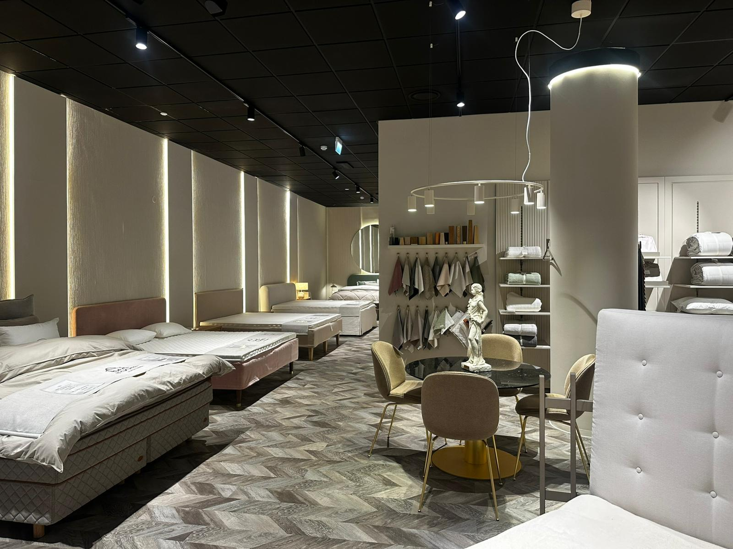 Mannerheimintie 2, 238m2, Katutaso, Liiketila