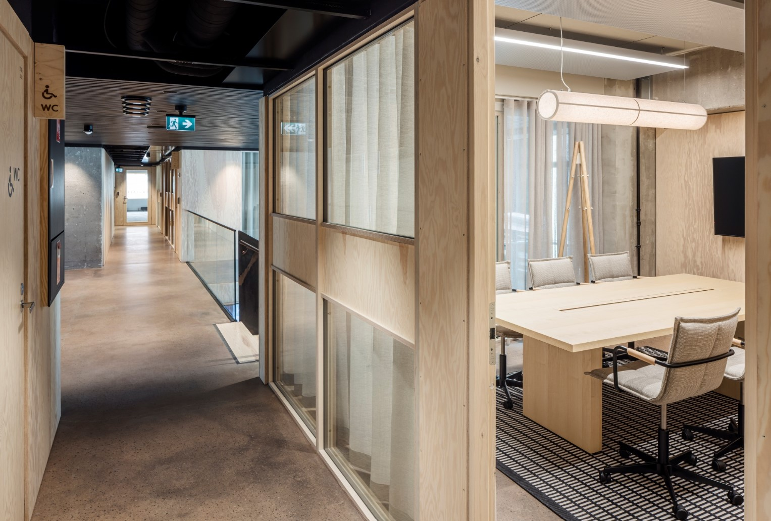 Kaikukatu 3, 330m2, 4. kerros, Toimistotila