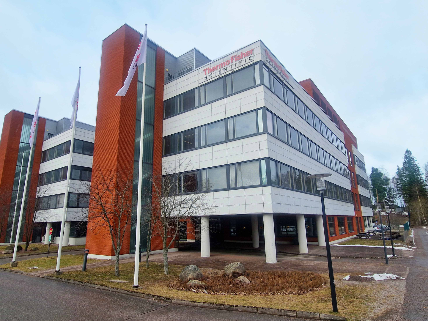 Ratastie 2, 600m2, 4. kerros, Toimistotila