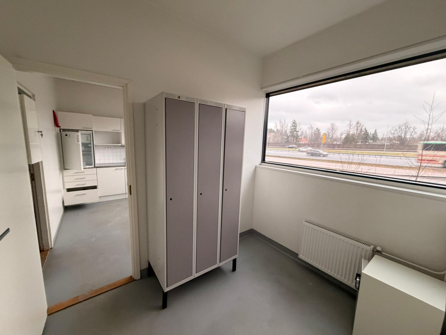 Sillankorva 15, 331m2, Katutaso, Liiketila