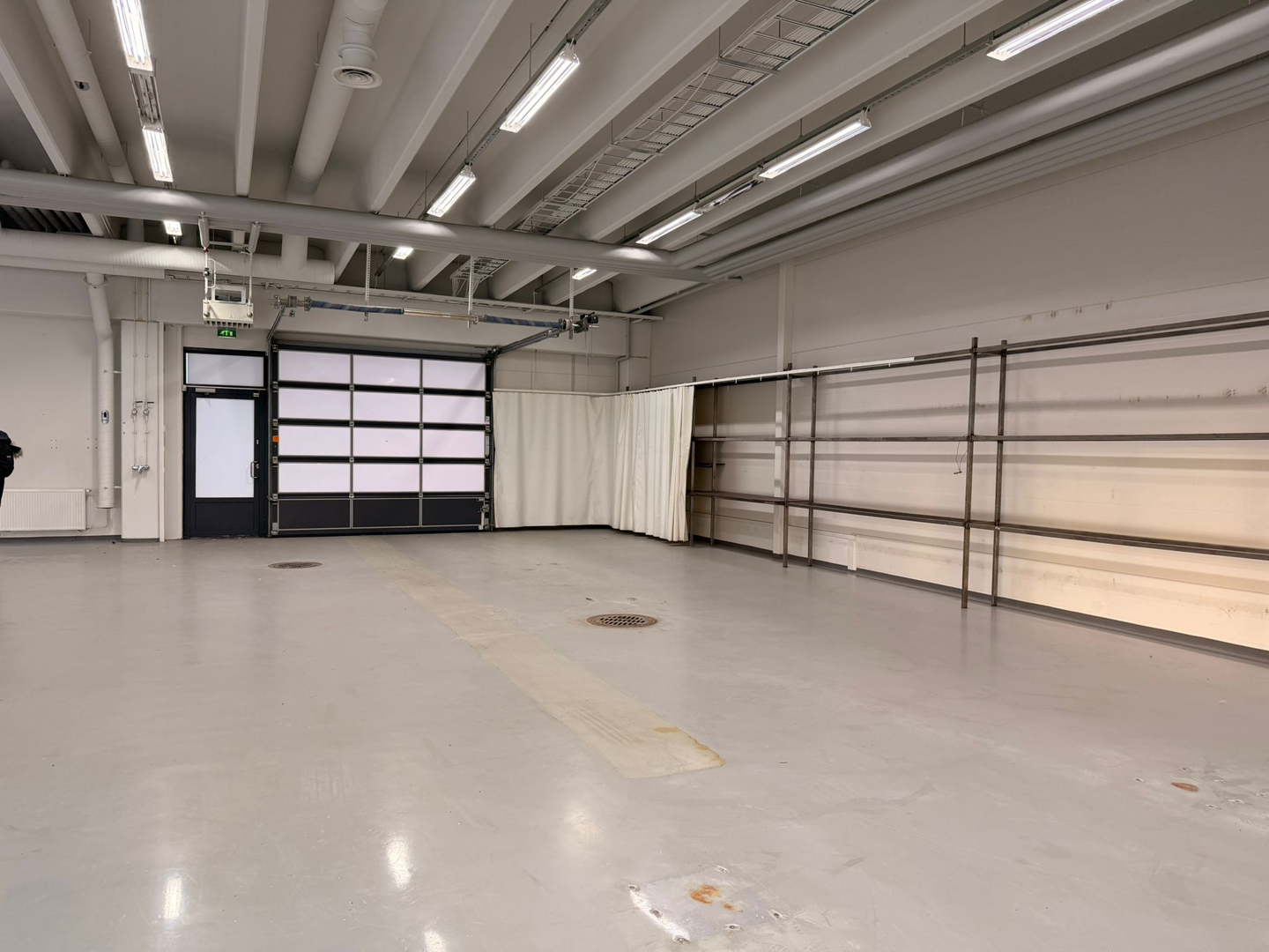 Kartanonherrantie 7, 412m2, 2. kerros, Tuotantotila