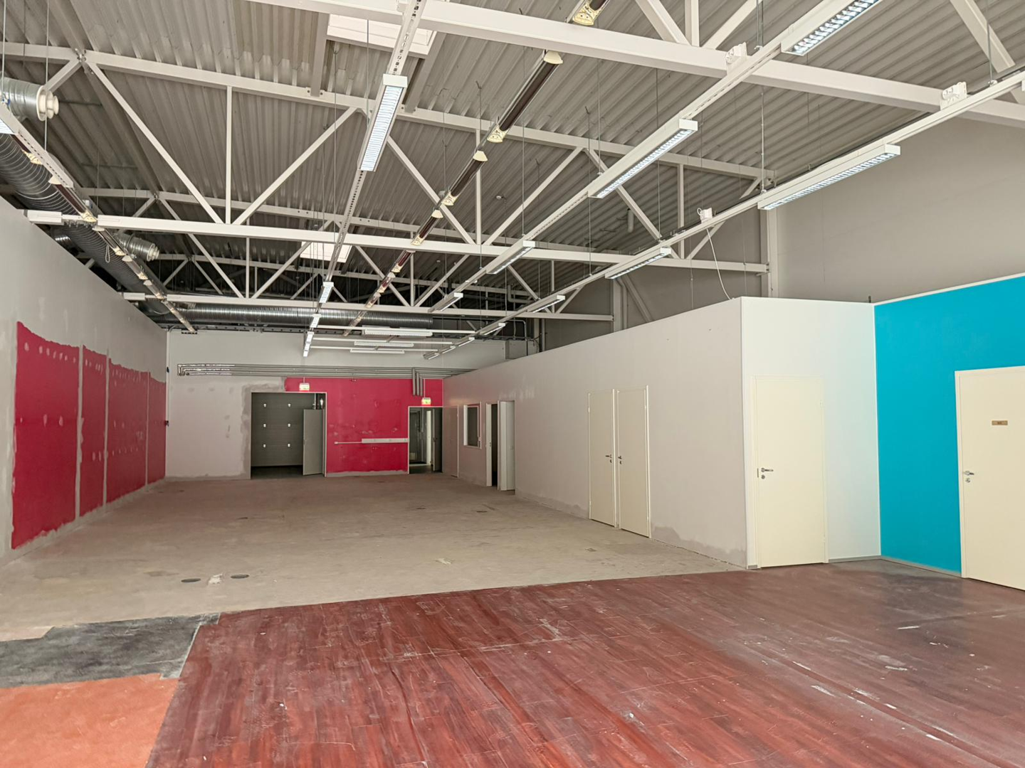 Hakamäenkuja 2 LOHJA, 650m2, , Liiketila