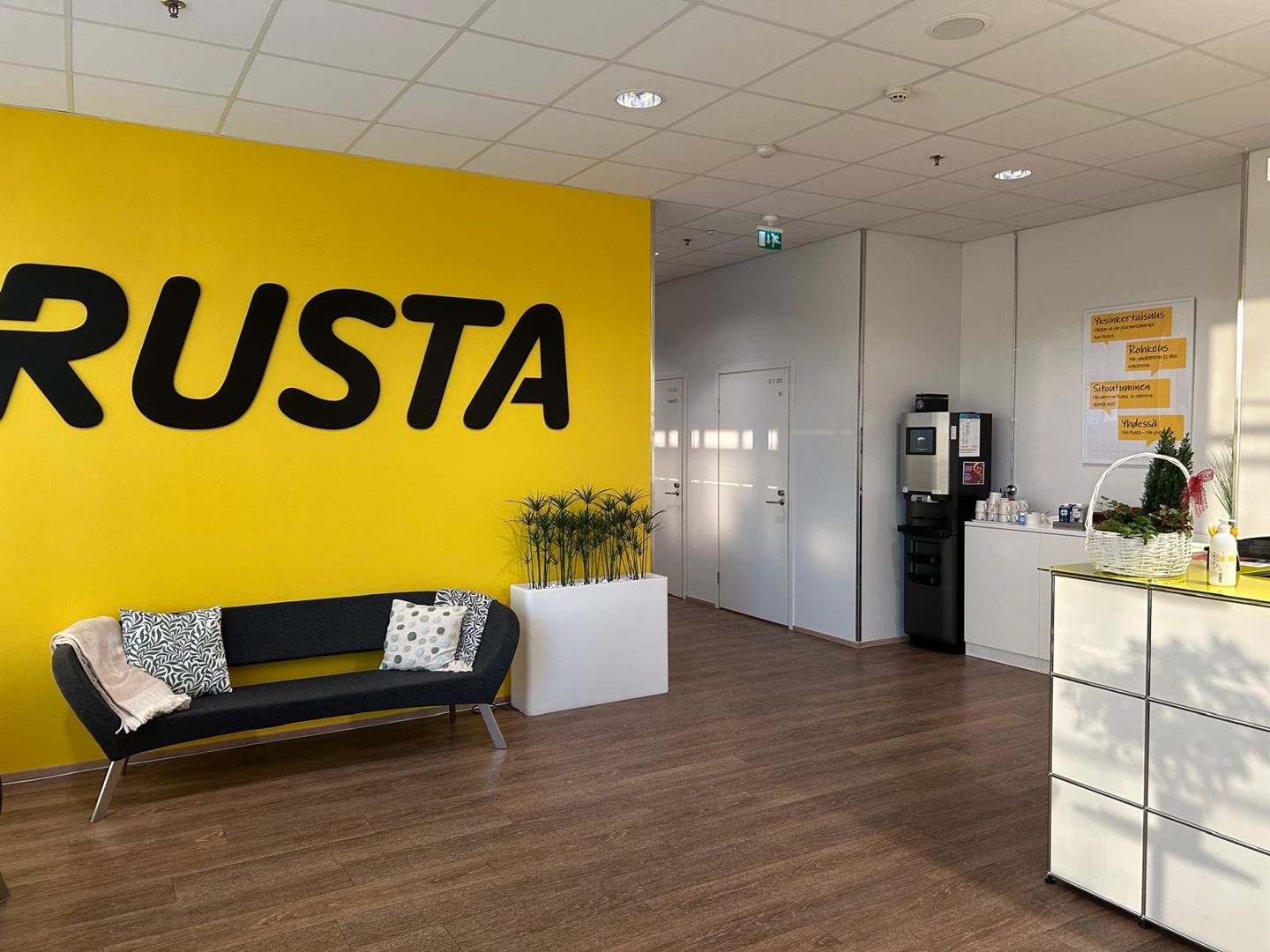 Porttipuistontie 1, 858m2, 2. kerros, Toimistotila