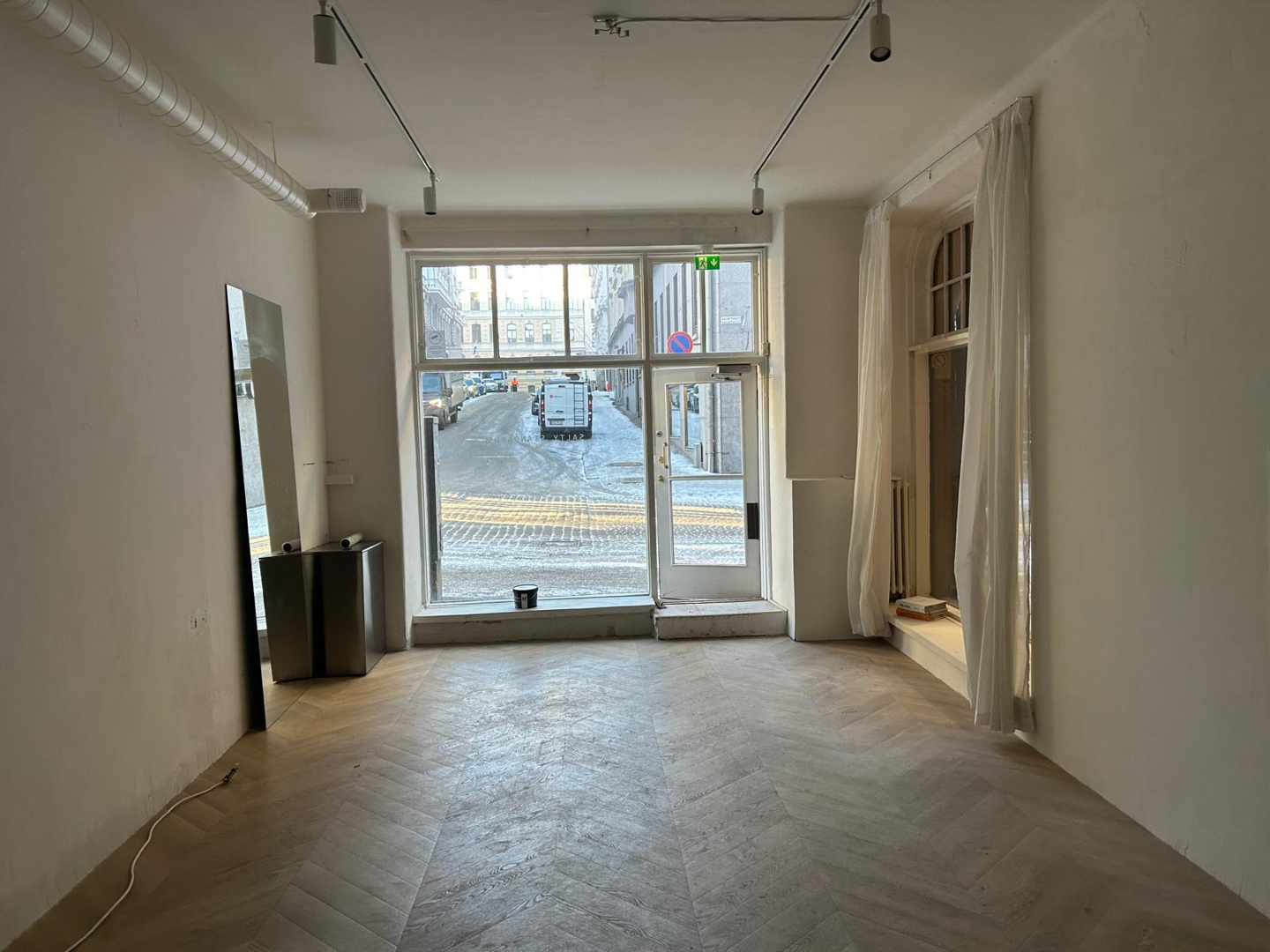 Kasarmikatu 23, 57m2, Katutaso, Liiketila