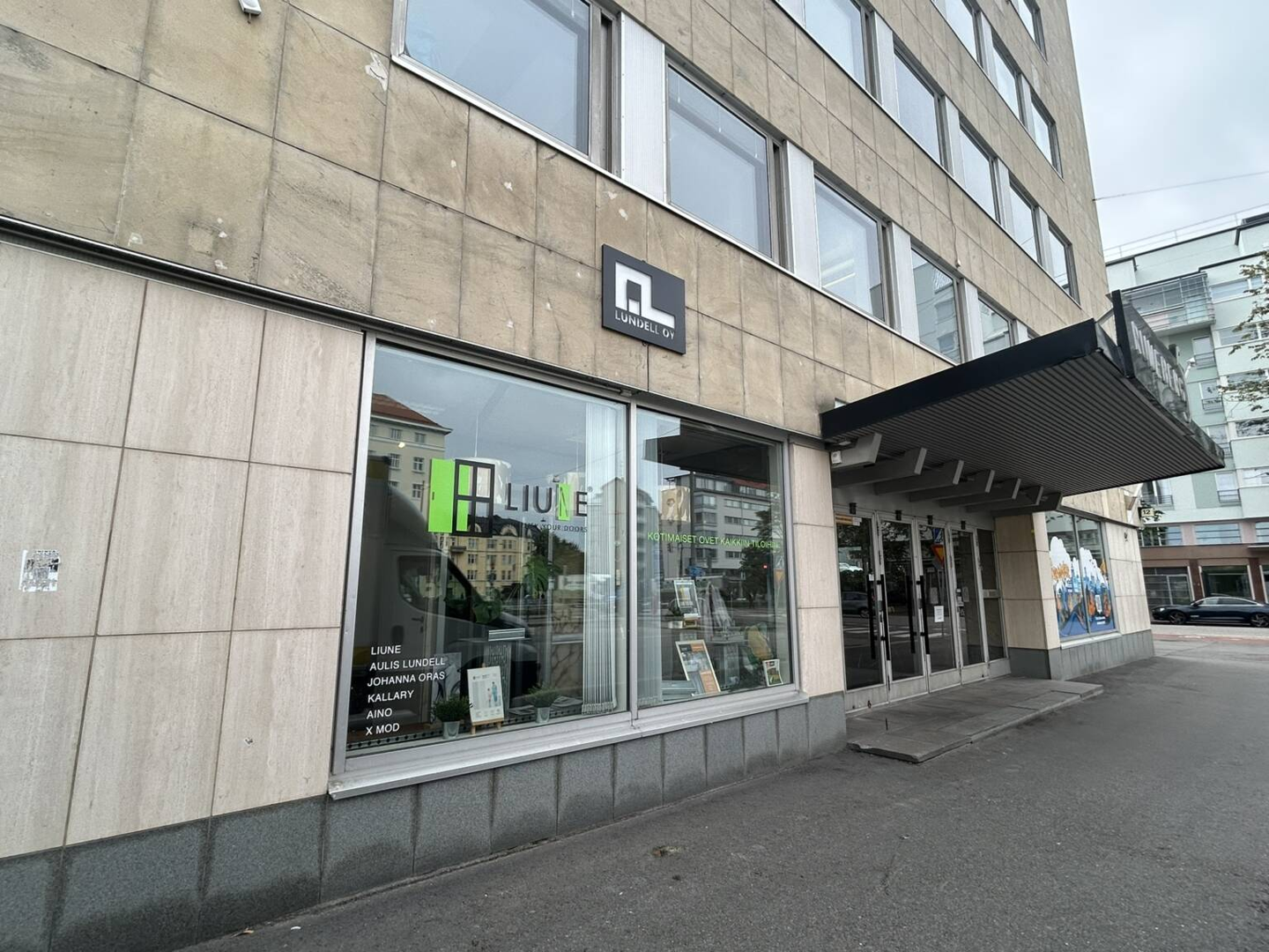 Runeberginkatu 5, 66m2, Katutaso, Liiketila