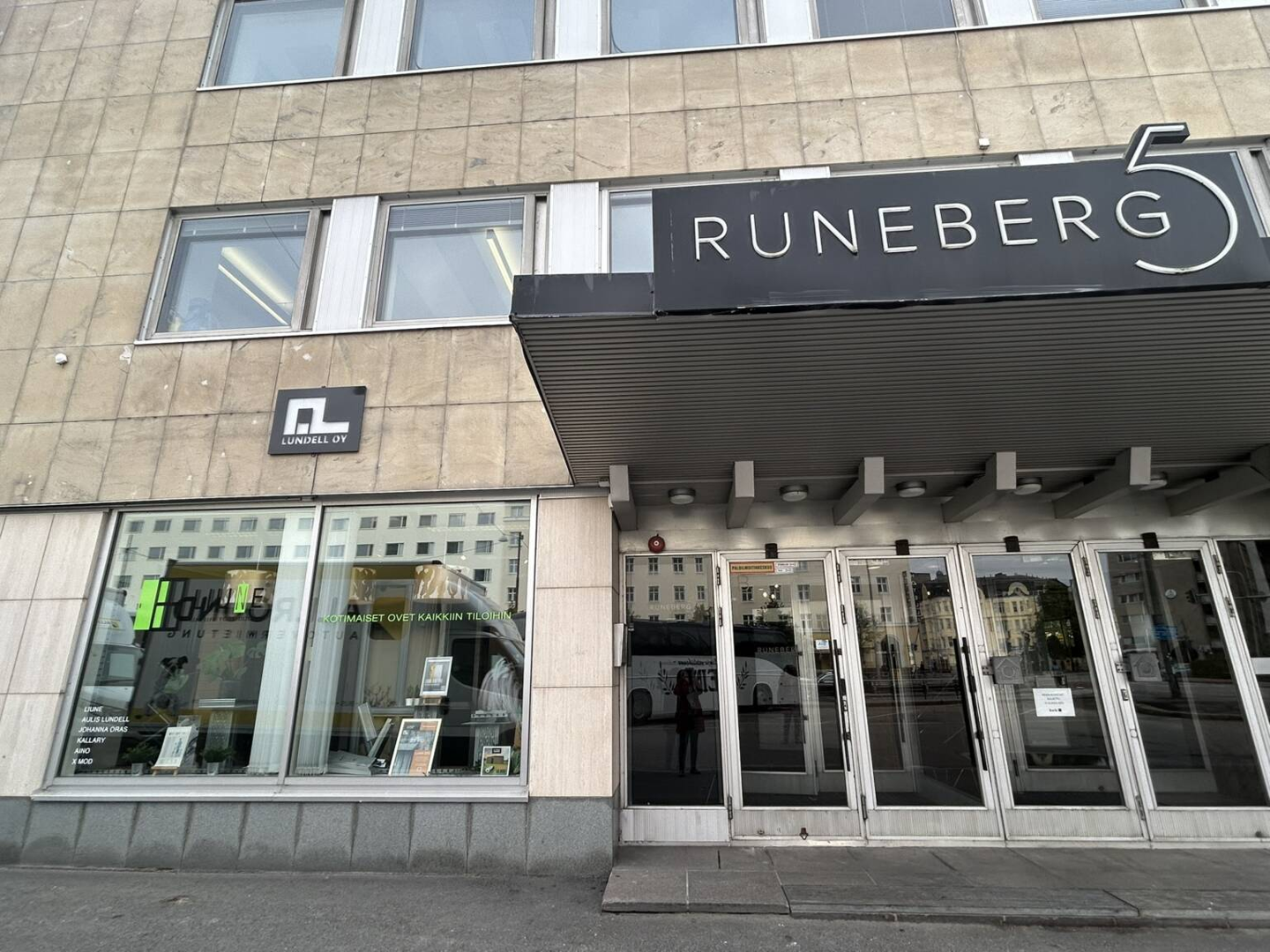 Runeberginkatu 5, 66m2, Katutaso, Liiketila