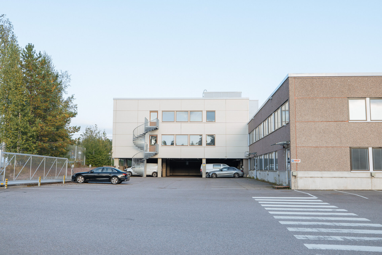 Läntinen teollisuuskatu 2, 14183m2, , Varastotila