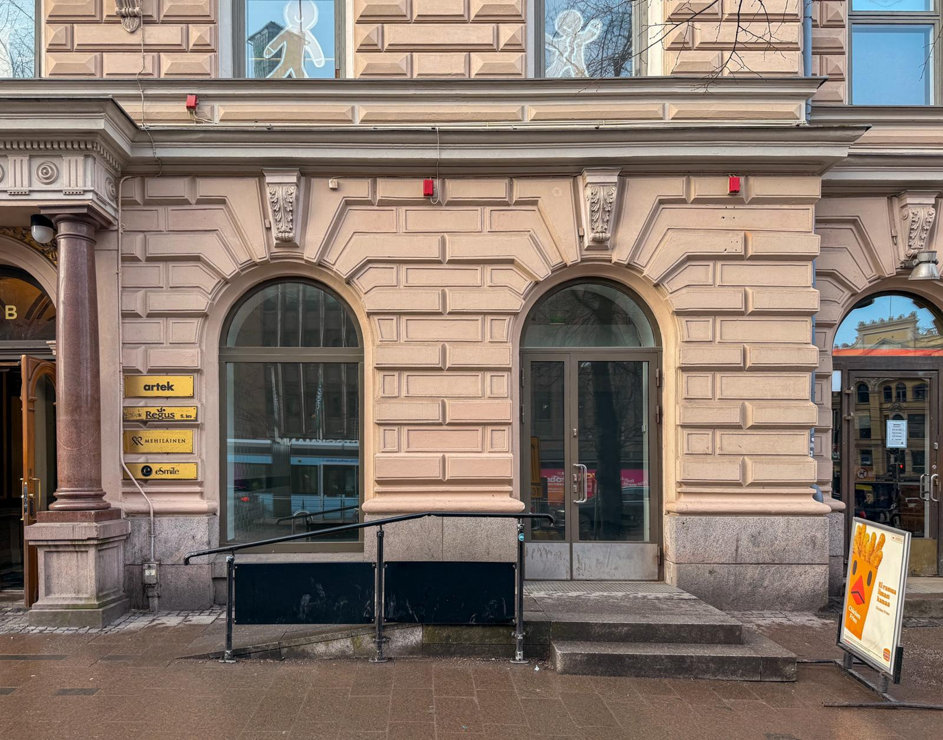 Mannerheimintie 12, 80m2, Katutaso, Liiketila