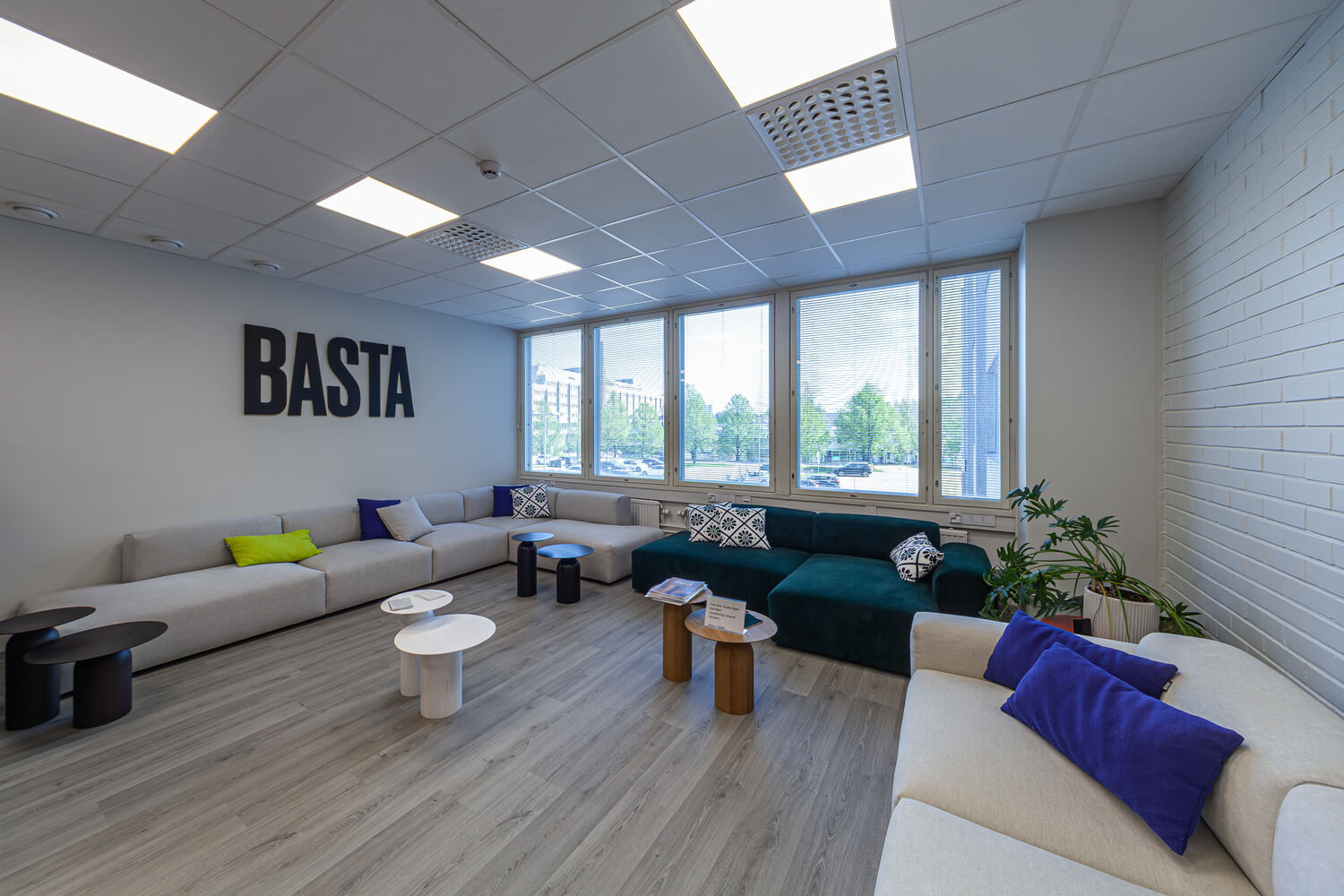 Koivuvaarankuja 2, 594m2, 2. kerros, Tuotantotila